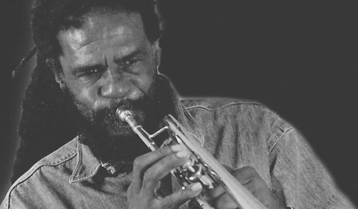 洋楽 Killer Northern Johnny Moore Johnny Moore, legendary singer of the Drifters, and his