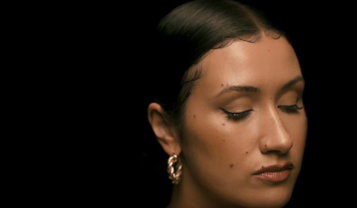 WBSS MediaWATCHFRESH Songstress CLEO SOL unveils the official visual