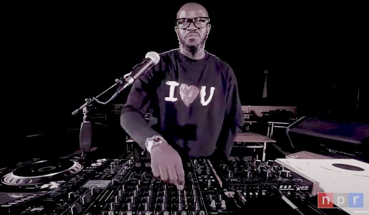 WBSS MediaLIVEWATCH South African house DJ/producer BLACK COFFEE