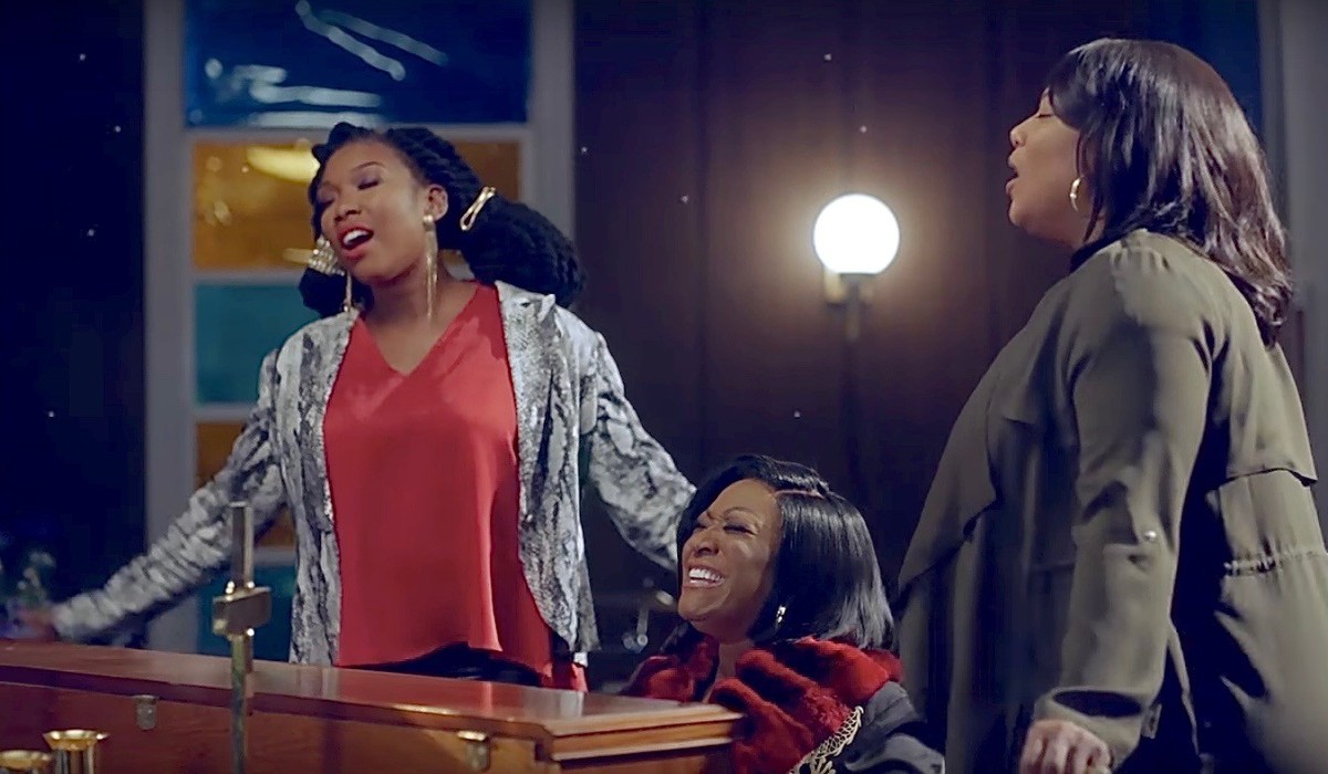 WBSS MediaWATCHFRESH PATTI LABELLE, BRANDY & QUEEN LATIFAH's extended cut and lyric video for