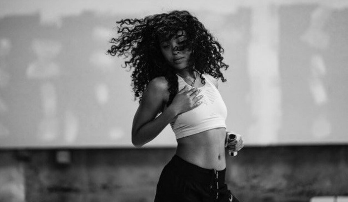 WBSS MediaLISTENFRESH JOYCE WRICE releases atmospheric latest single "ICED TEA", ft. Kaytranada.