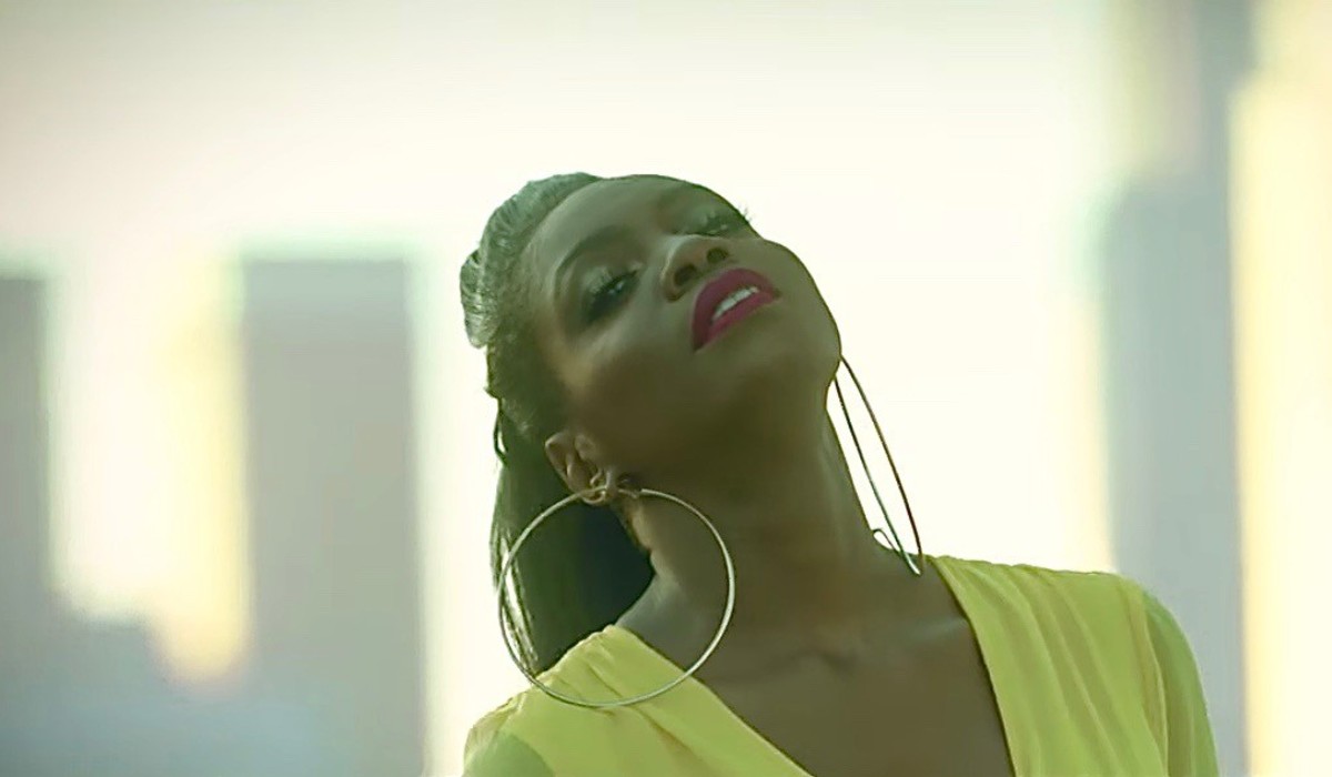 WBSS Media-WATCHFRESH: Songstress MYOA exudes 
